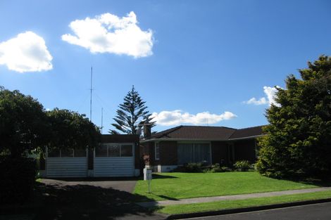 Photo of property in 4 Winspear Place, Manukau, Auckland, 2025