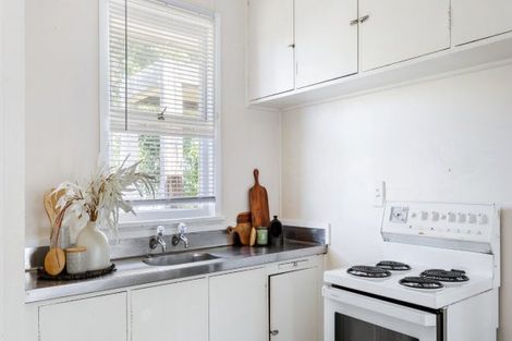 Photo of property in 219b Otumoetai Road, Otumoetai, Tauranga, 3110