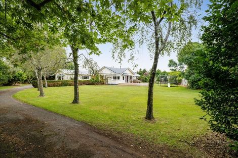 Photo of property in 3 Cross Street, Lepperton, New Plymouth, 4373