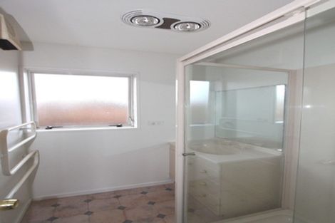 Photo of property in 114a Pine Avenue, South New Brighton, Christchurch, 8062