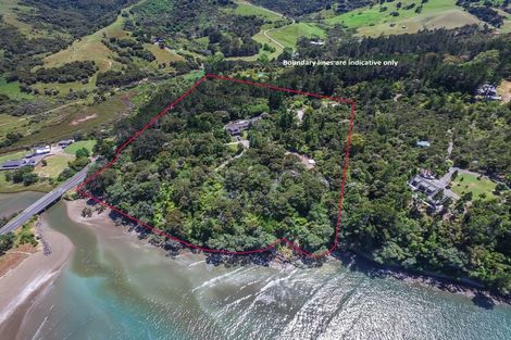 Photo of property in 605 Hibiscus Coast Highway, Waiwera, Orewa, 0994