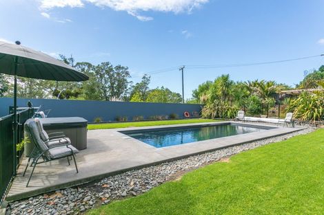 Photo of property in 5 Rewa Rewa Valley, Tairua, 3508