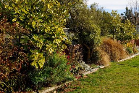 Photo of property in 64 Waihao Back Road, Waimate, 7979