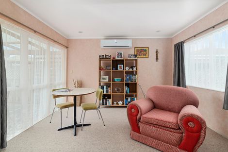 Photo of property in 9 Kirk Lane, Owhata, Rotorua, 3010