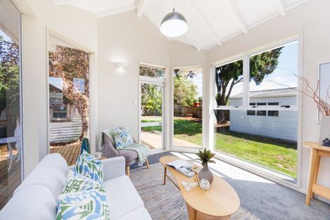 Photo of property in 258 College Street, West End, Palmerston North, 4412