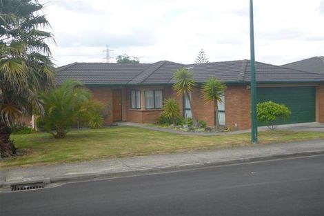 Photo of property in 2 Abilene Place, Manurewa, Auckland, 2105