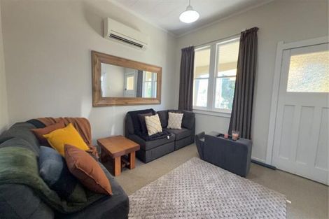 Photo of property in 27 Station Street, Tirau, 3410