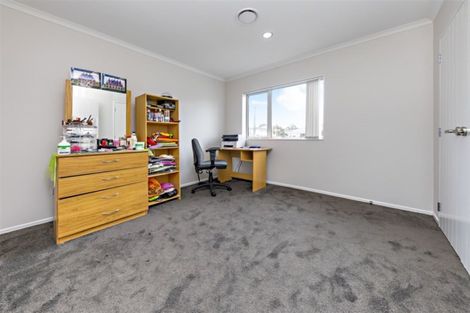 Photo of property in 9 Esperanto Road, Papatoetoe, Auckland, 2025