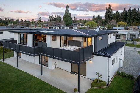 Photo of property in 14 Primary Lane, Wanaka, 9305