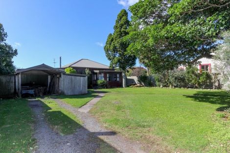 Photo of property in 65 Carthew Street, Okato, 4335
