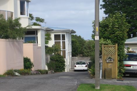 Photo of property in 18 Temple Street, Meadowbank, Auckland, 1072