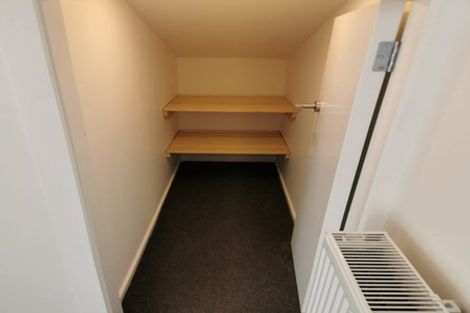 Photo of property in 92b Kelburn Parade, Kelburn, Wellington, 6012