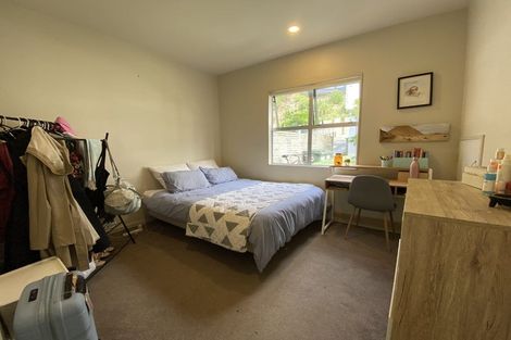 Photo of property in 1/306 Evans Bay Parade, Hataitai, Wellington, 6021