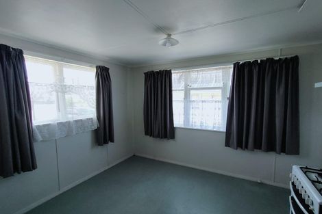 Photo of property in 14 Rogers Street, Castlecliff, Whanganui, 4501