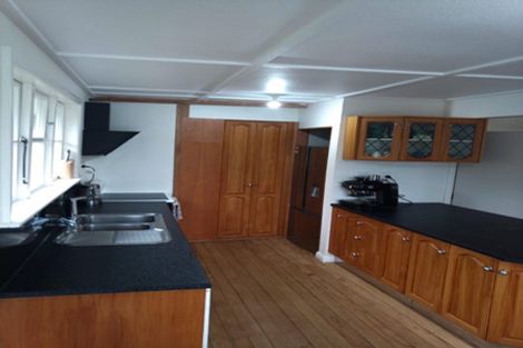 Photo of property in 29 Beech Street, Shannon, Palmerston North, 4474