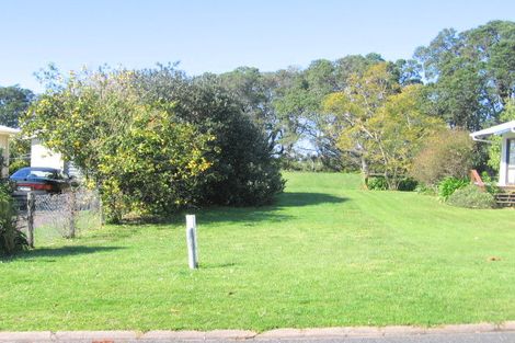 Photo of property in 103 Moana Anu Anu Avenue, Whangamata, 3620