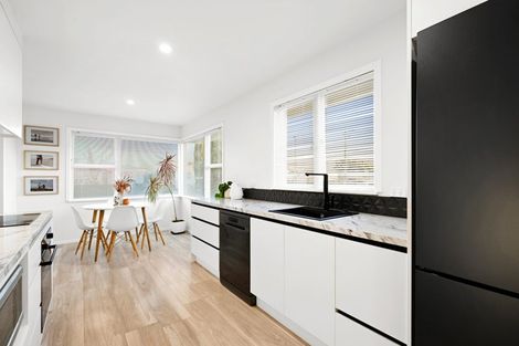 Photo of property in 36 Northolt Road, Fairview Downs, Hamilton, 3214