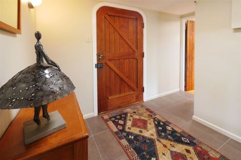 Photo of property in 182 Cecil Road, Wilton, Wellington, 6012