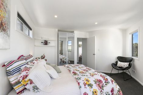 Photo of property in 42 Mandalay Terrace, Khandallah, Wellington, 6035