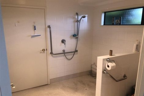 Photo of property in 321 Mangorei Road, Merrilands, New Plymouth, 4312