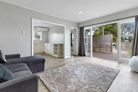 Photo of property in 38 Heath Street, St Andrews, Hamilton, 3200