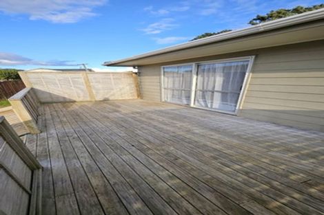 Photo of property in 96 Hutchinsons Road, Bucklands Beach, Auckland, 2014