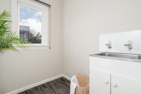 Photo of property in 23 Cross Street, Phillipstown, Christchurch, 8011