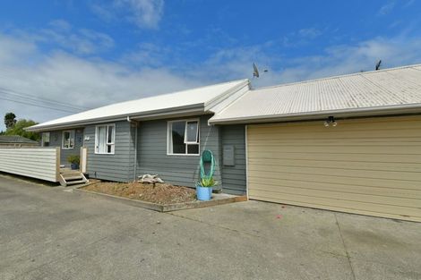 Photo of property in 19 Parakai Avenue, Parakai, 0830