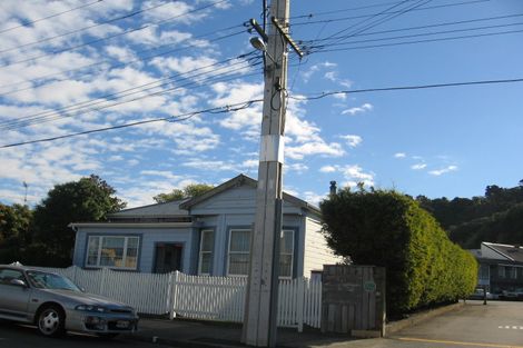 Photo of property in 3 Riddlers Crescent, Petone, Lower Hutt, 5012