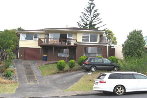 Photo of property in 30 Juniper Road, Sunnynook, Auckland, 0620