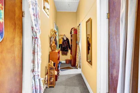 Photo of property in 77 Kapuni Street, Manaia, 4612