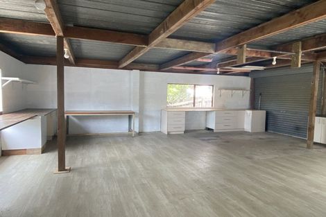 Photo of property in 8 John Downs Drive, Browns Bay, Auckland, 0630