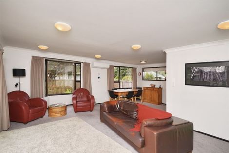 Photo of property in 34 Laing Crescent, Heathcote Valley, Christchurch, 8022