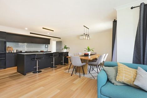 Photo of property in 22 Read Crescent, Clive, 4102