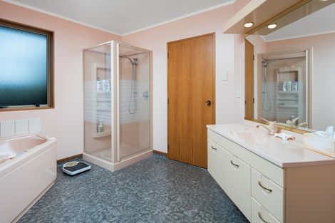 Photo of property in 44 Westhaven Place, Redwoodtown, Blenheim, 7201