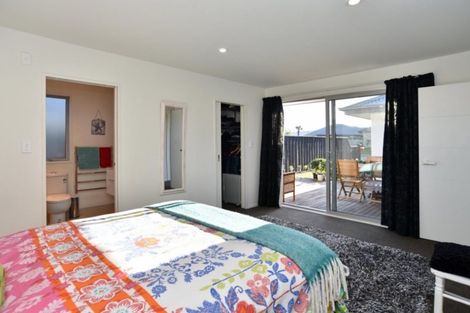 Photo of property in 4 Kawari Drive, Pegasus, 7612