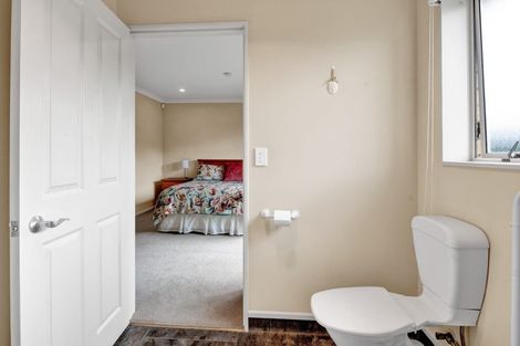 Photo of property in 2a Elizabeth Grove, Stratford, 4332