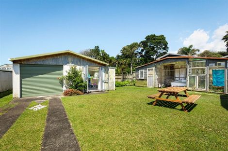 Photo of property in 6 Otto Road, Waihi Beach, 3611
