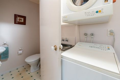 Photo of property in 2/83 Townsend Road, Miramar, Wellington, 6022