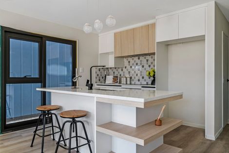 Photo of property in 21 Taukahiwi Road, Pukekohe, 2120