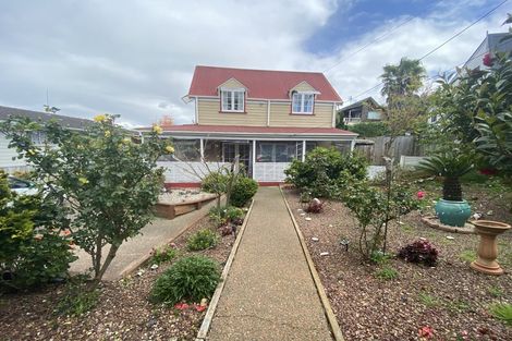 Photo of property in 60 Makora Road, Massey, Auckland, 0614