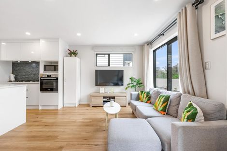 Photo of property in 59d Redwood Drive, Massey, Auckland, 0614