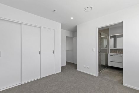 Photo of property in 37 Turtleback Avenue, Whitby, 5024