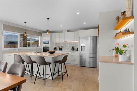 Photo of property in 2 Park Crescent, Mangawhai Heads, Mangawhai, 0505