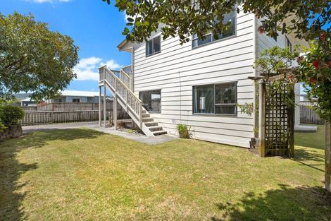 Photo of property in 112 Hampton Road, Whangamata, 3620