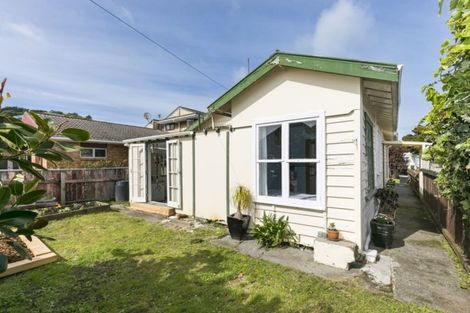 Photo of property in 53 Rex Street, Miramar, Wellington, 6022