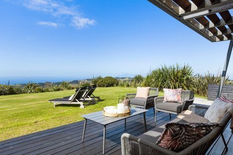 Photo of property in 449 Rodney Road, Big Omaha, 0985