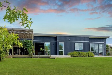 Photo of property in 3 Admiralty Drive, Haruru, 0204