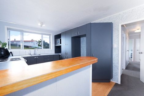 Photo of property in 19 Gill Drive, Kawakawa, 0210