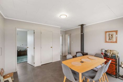 Photo of property in 22 Darlington Street, Ngatea, 3503